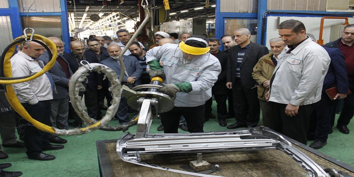 بازدید جمعی از دانشگاهیان پردیس کشاورزی از کارخانه خودرو سازی سایپا