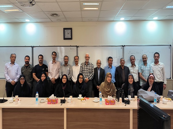 برگزاری مراسم تقدیر از کارکنان بازنشسته دانشکده علوم ریاضی 