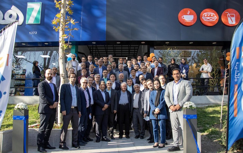 مراسم افتتاح فروشگاه زنجیره ای «هفت» برگزار شد